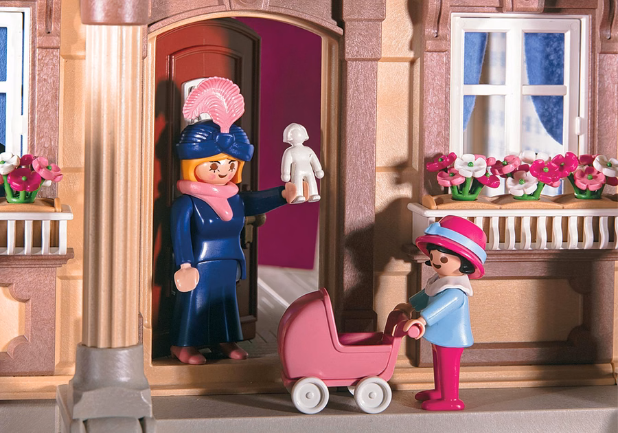 Duży wiktoriański domek dla lalek